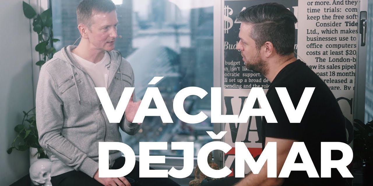 DEEP TALKS 20: Václav Dejčmar – Spolumajitel finanční skupiny RSJ, galerie DOX, investor a filantrop (video)